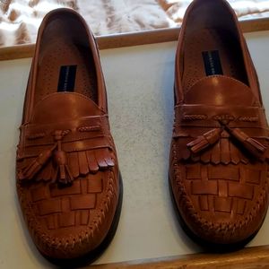 Men's Georgio Brutini Tassled Loafers size 10.5